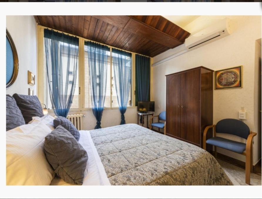 Tre Gigli Firenze Apartment, 5 Minutes From Station, Via Palazzuolo 55 Florença Exterior foto